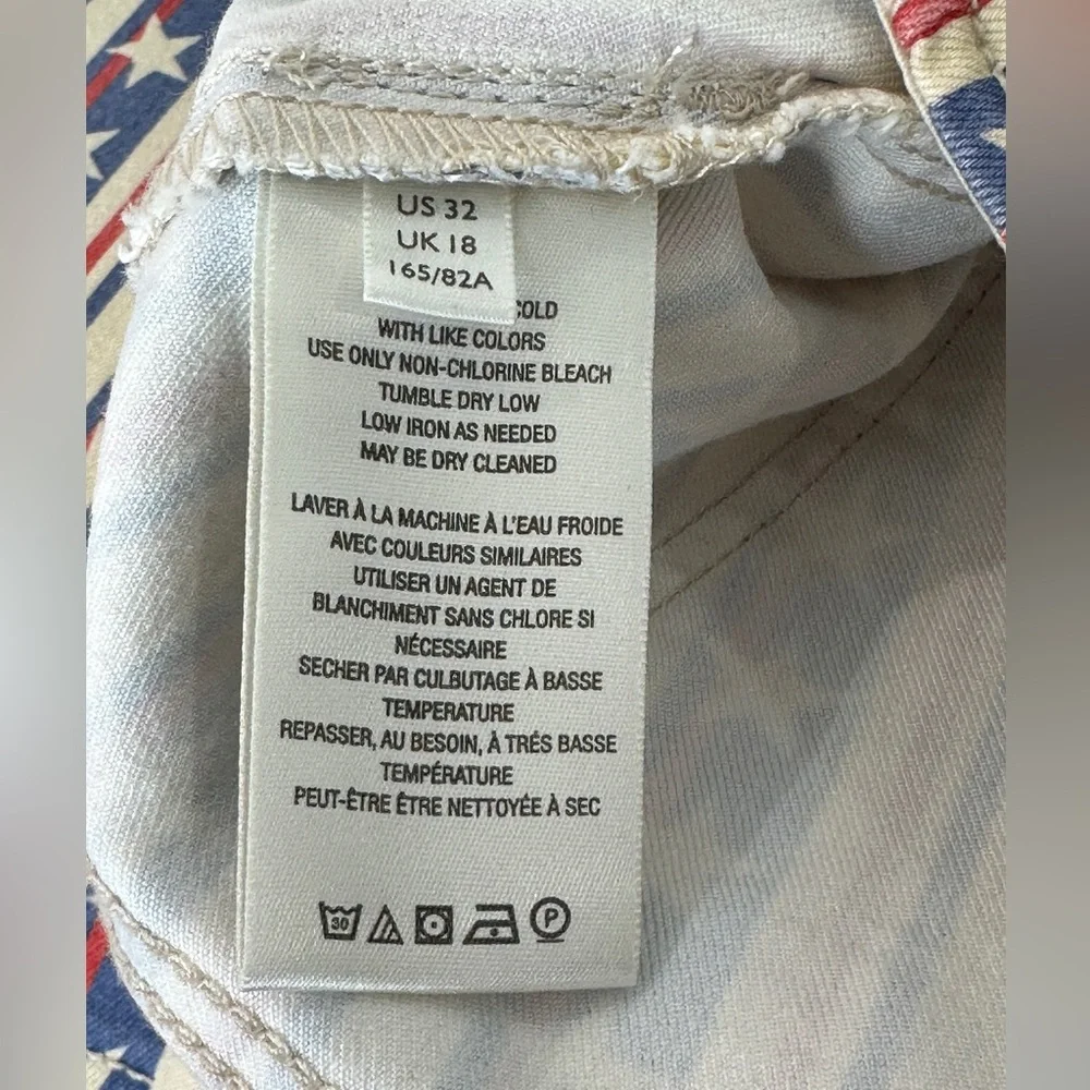 We the Free Penny Pull-on Stars Stripes Denim Stretch Flare Jeans 32 30” Inseam - Picture 6 of 7